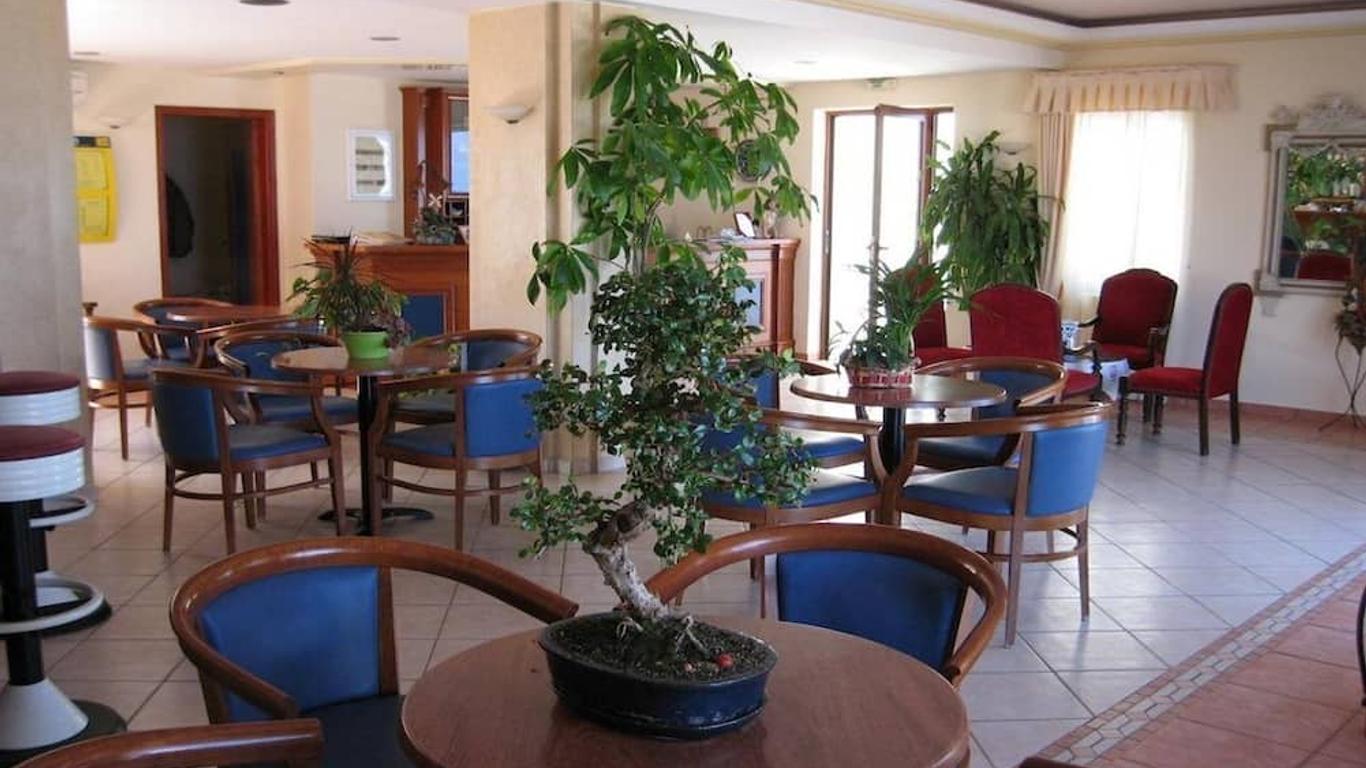 Blue Sea Hotel Apartments