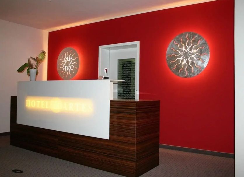 Front desk Photo