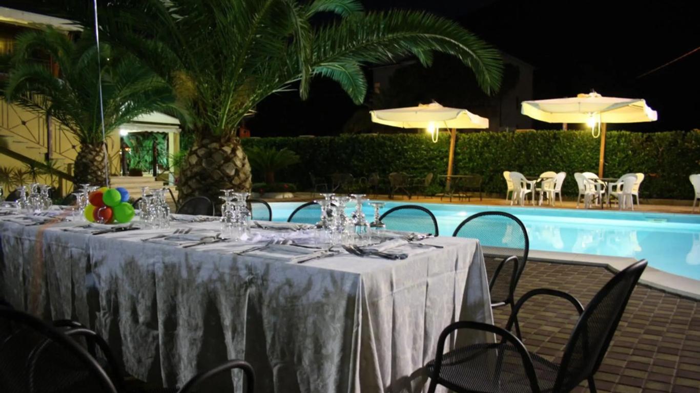 Hotel Marinella