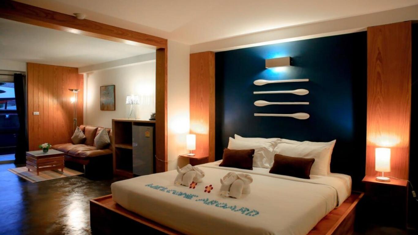 Replay Residence & Pool Villa