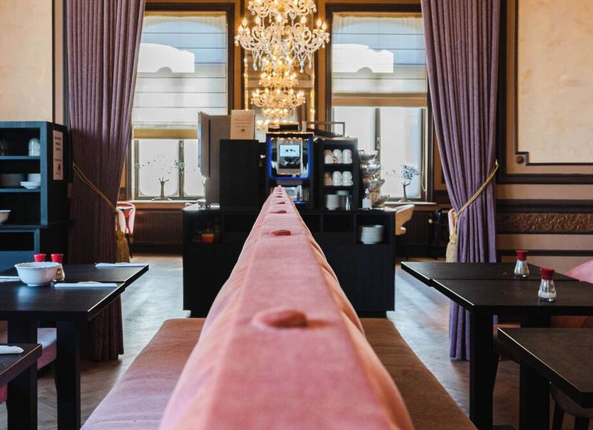 Restaurant Photo