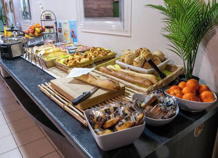 Buffet Photo