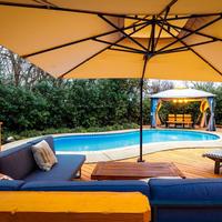 Timeless-Texas-Inn - Heated Pool Oasis & Lux Vibe