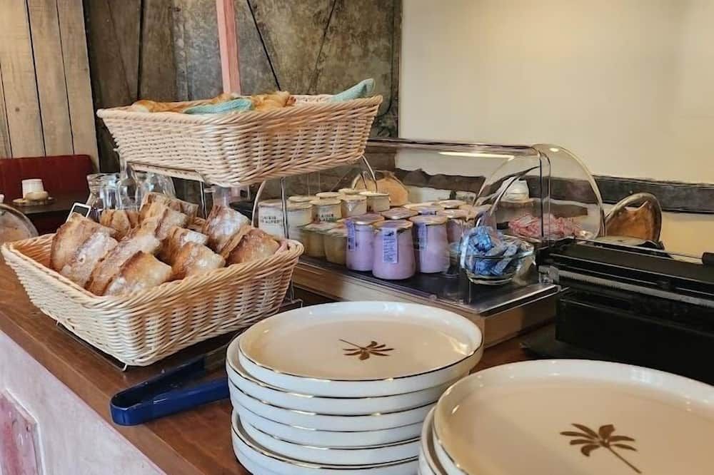 Buffet Photo