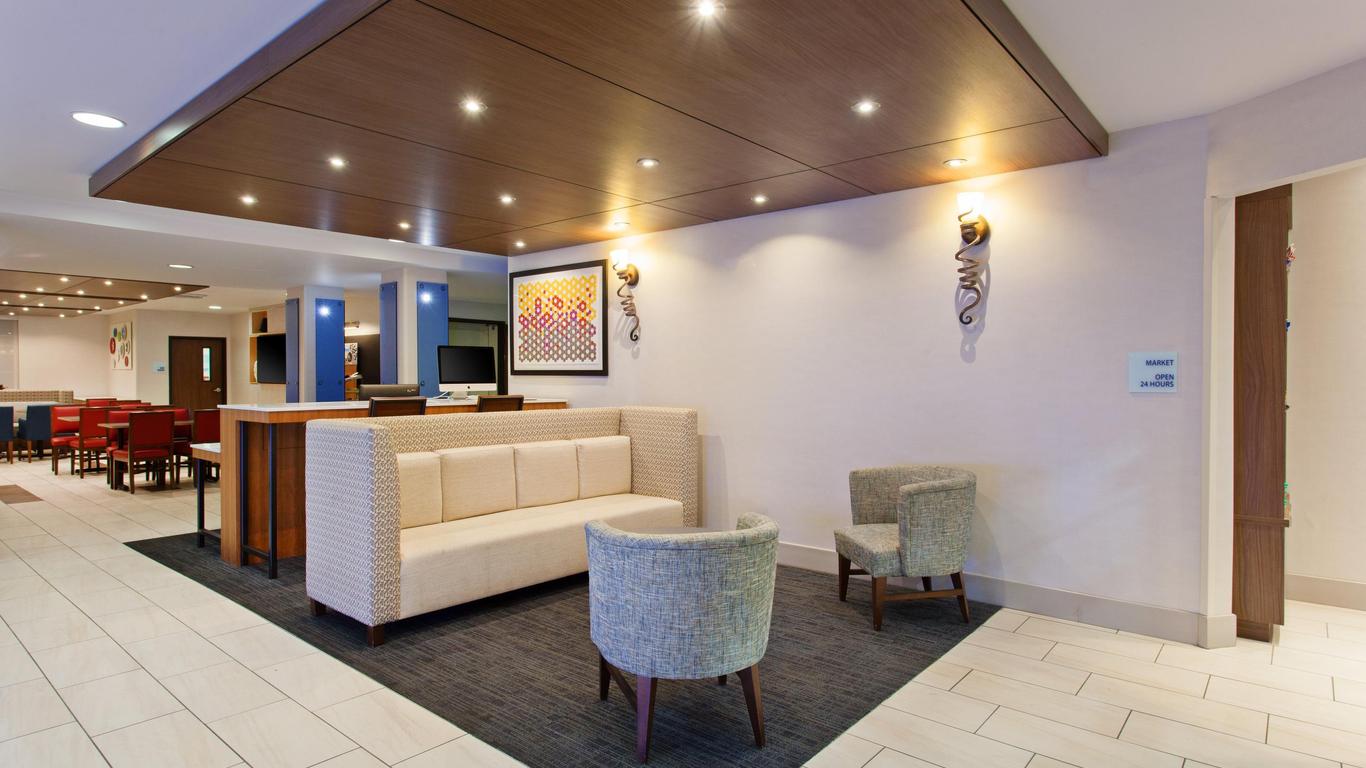 Holiday Inn Express Hotel & Suites Oakland-Airport, An Ihg Hotel