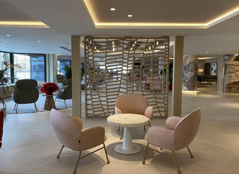 Lobby Photo