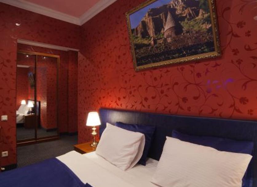 Bedroom Photo