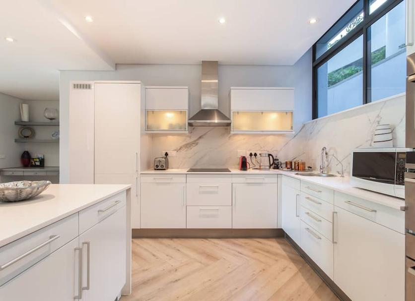 Kitchen Photo