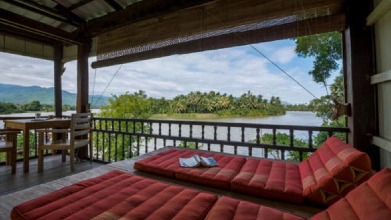 Champa Lodge