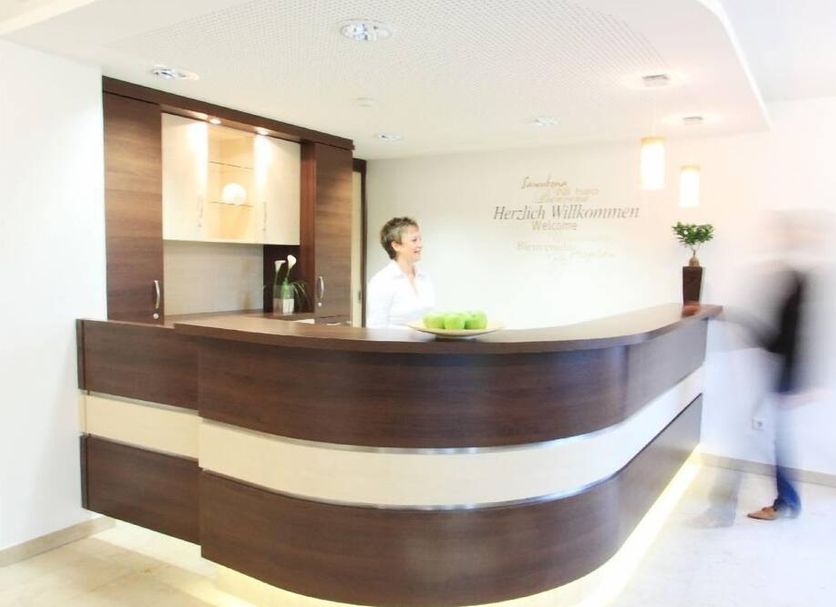 Front desk Photo
