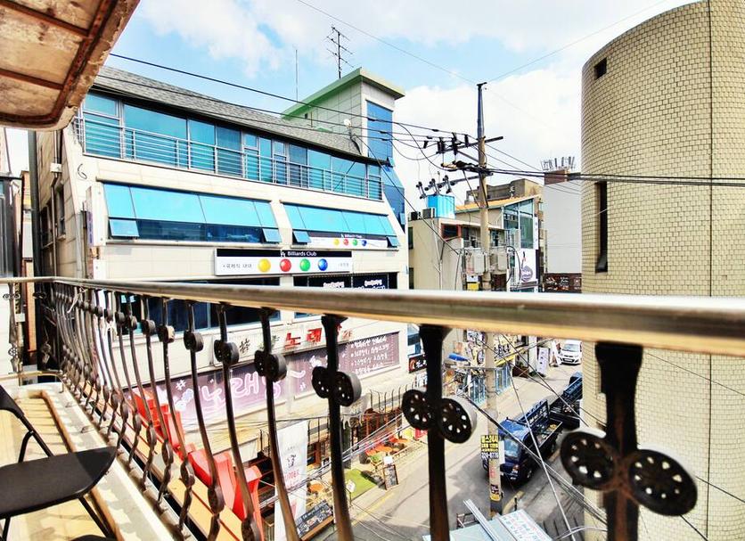 Balcony Photo