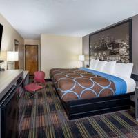 Super 8 by Wyndham Kansas City at Barry Road/Airport