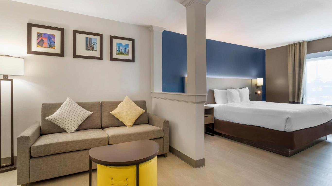 Comfort Inn & Suites FM1960-Champions