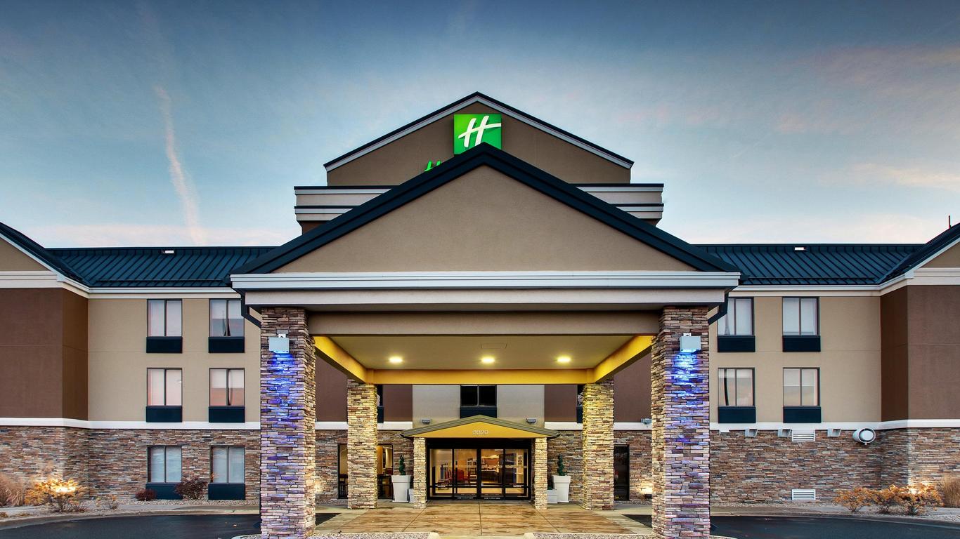 Holiday Inn Express & Suites Cedar Rapids-I-380 @ 33rd Ave