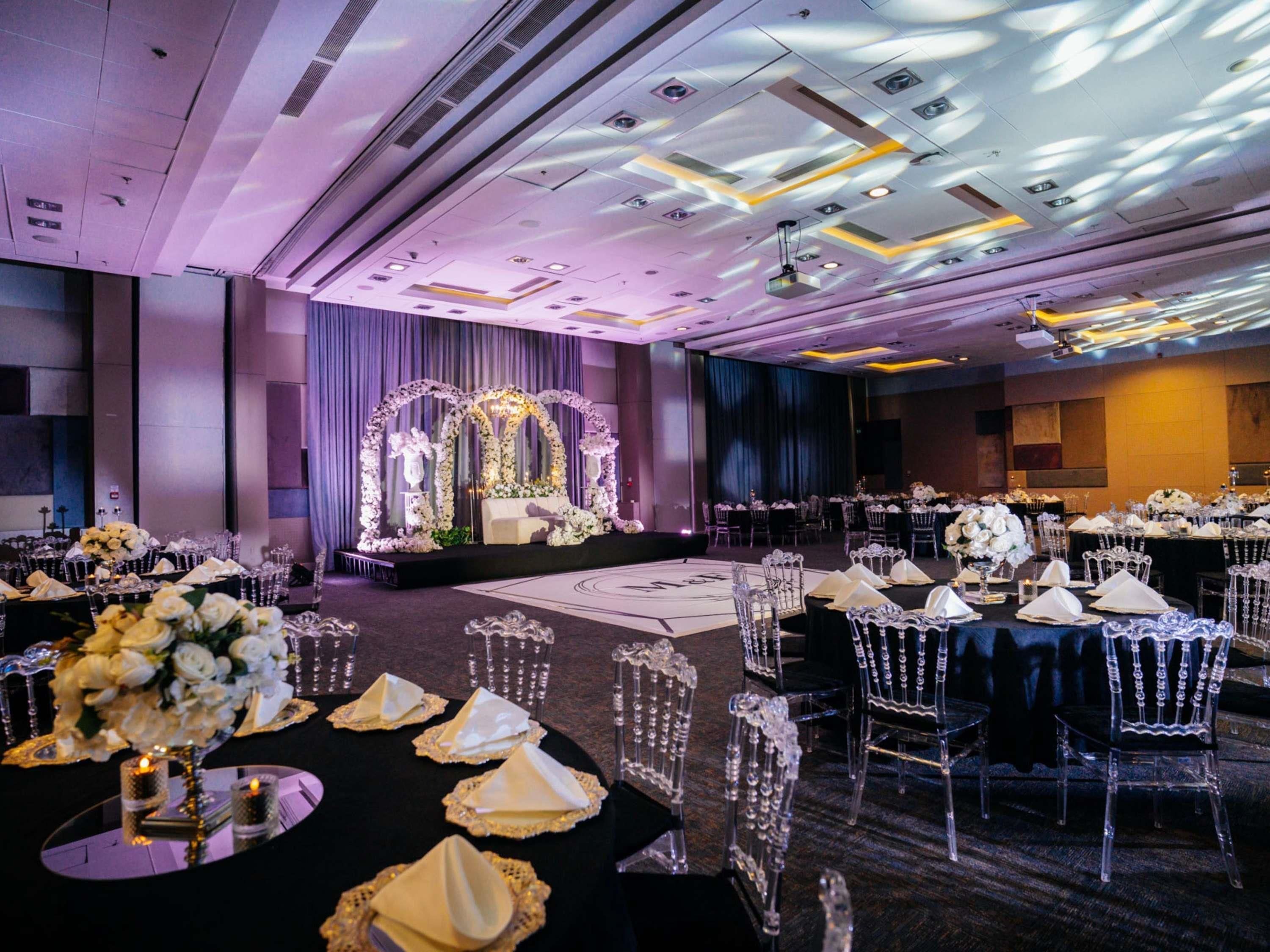Banquet hall