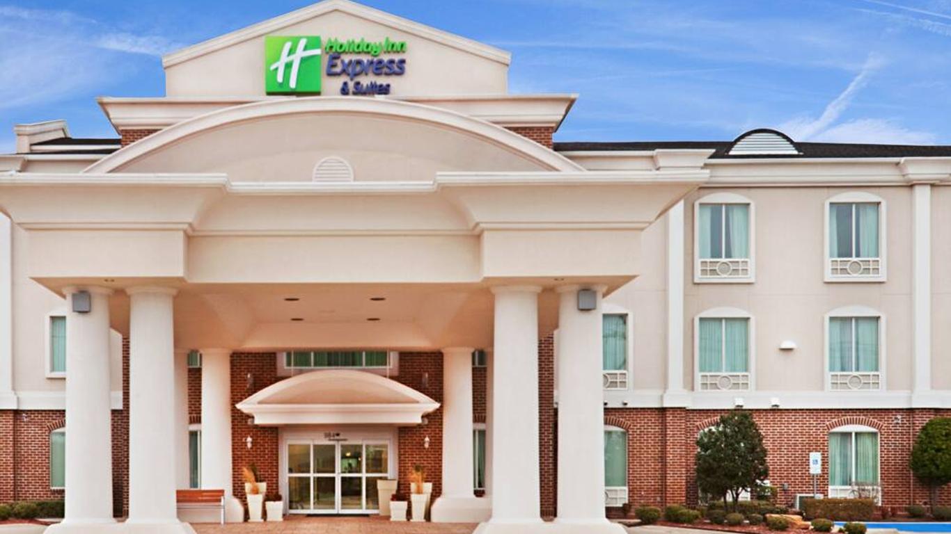 Holiday Inn Express & Suites Waxahachie