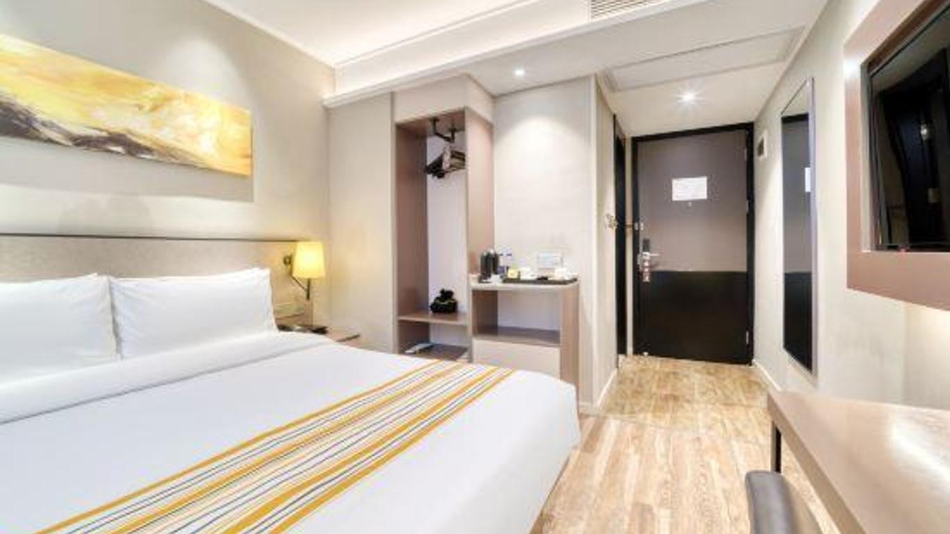 Home Inn Plus Hangzhou Wulinmen West Lake Cultural Plaza