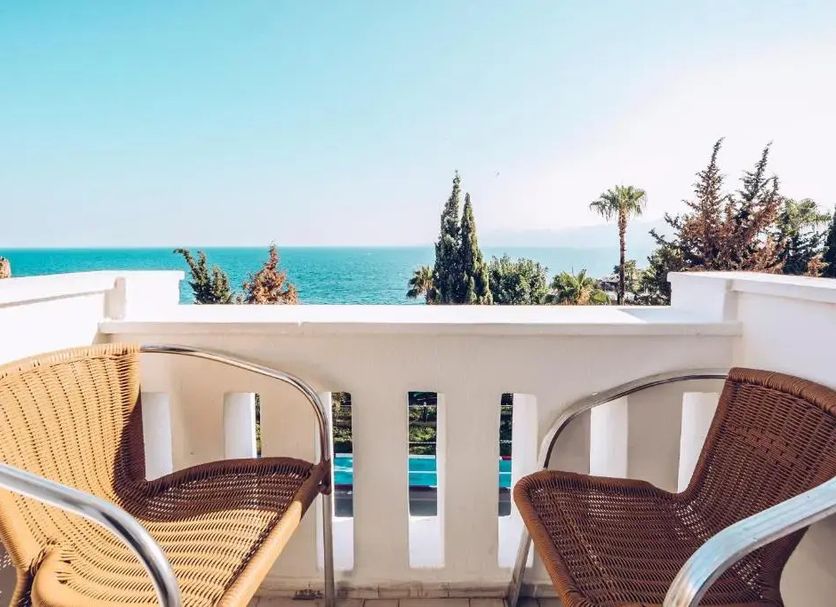 Balcony Photo