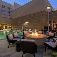 DoubleTree by Hilton Evansville