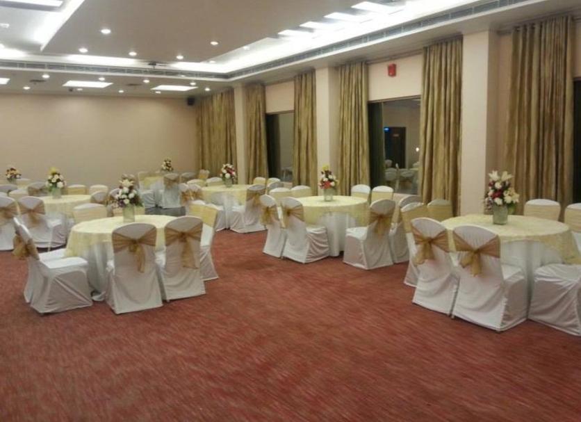 Banquet hall Photo