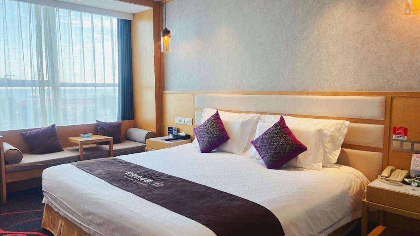 Sophia International Seaview Hotel