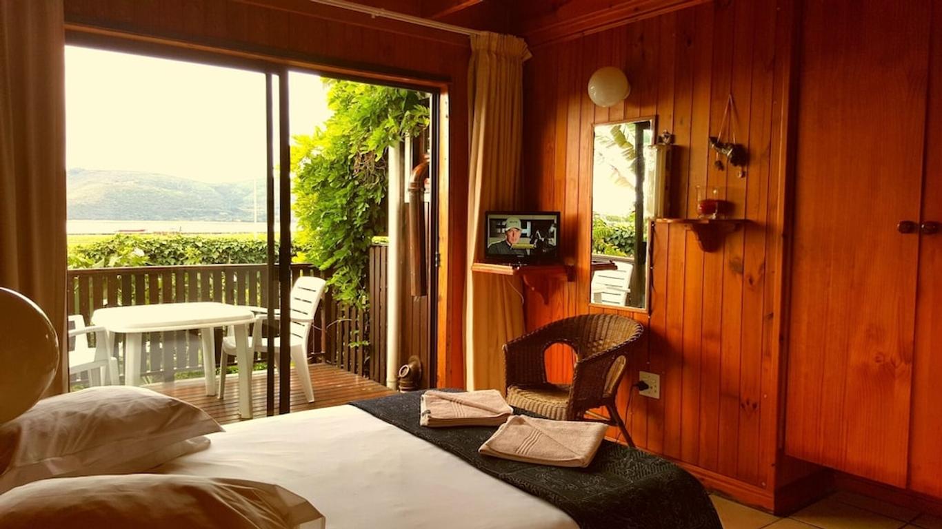 Lakeside Accommodation