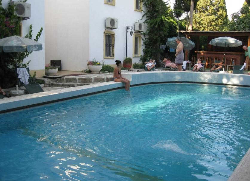 Pool Photo