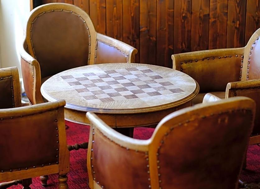 Dining room Photo