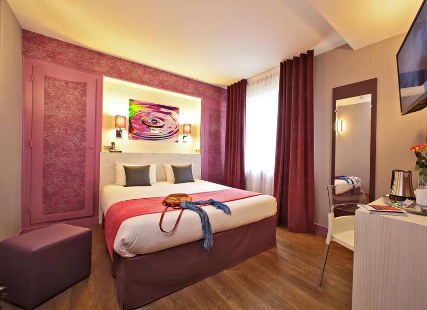 Bedroom Photo