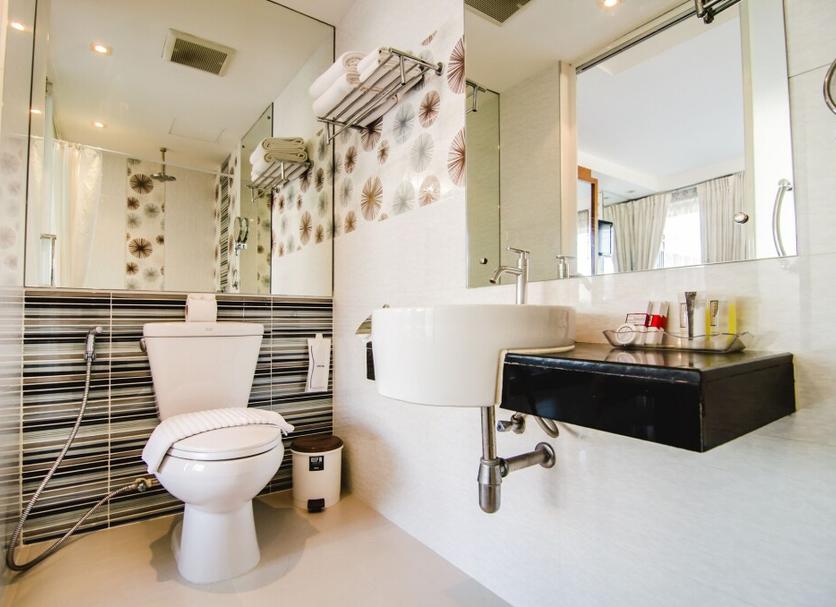 Bathroom Photo