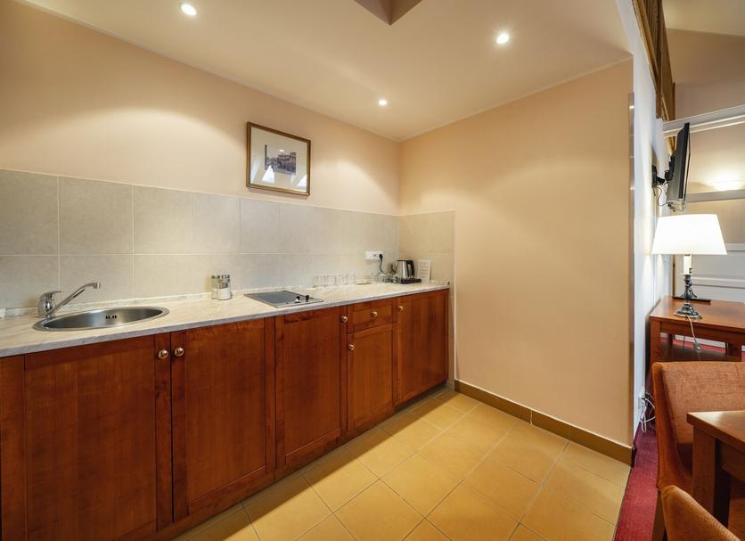 Kitchen Photo
