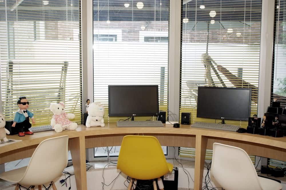 Business centre