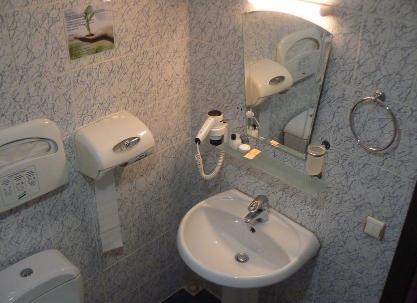 Bathroom Photo