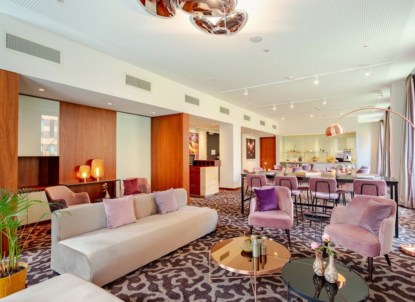 Lounge Photo