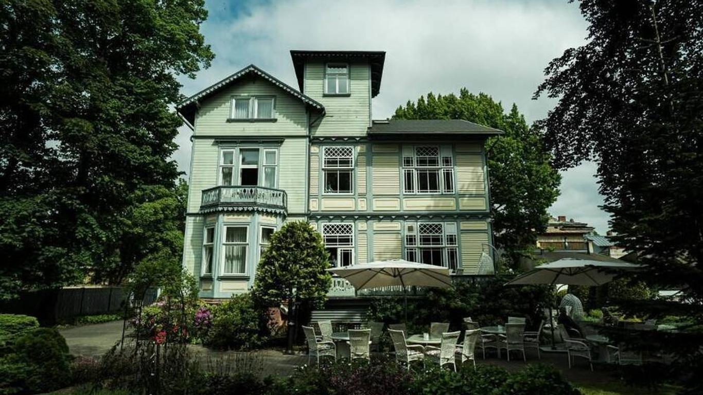 Roze Boutique Hotel