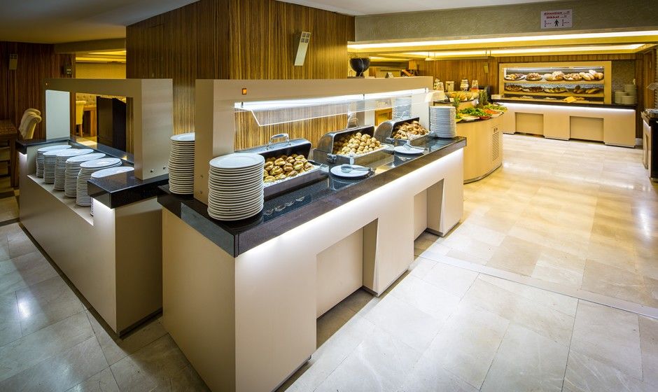 Buffet Photo