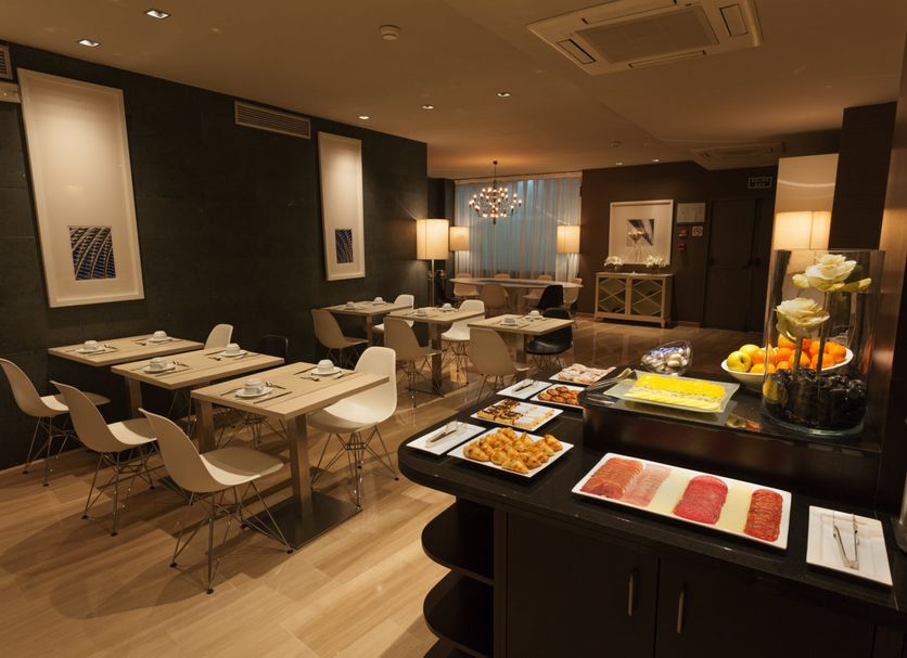 Buffet Photo