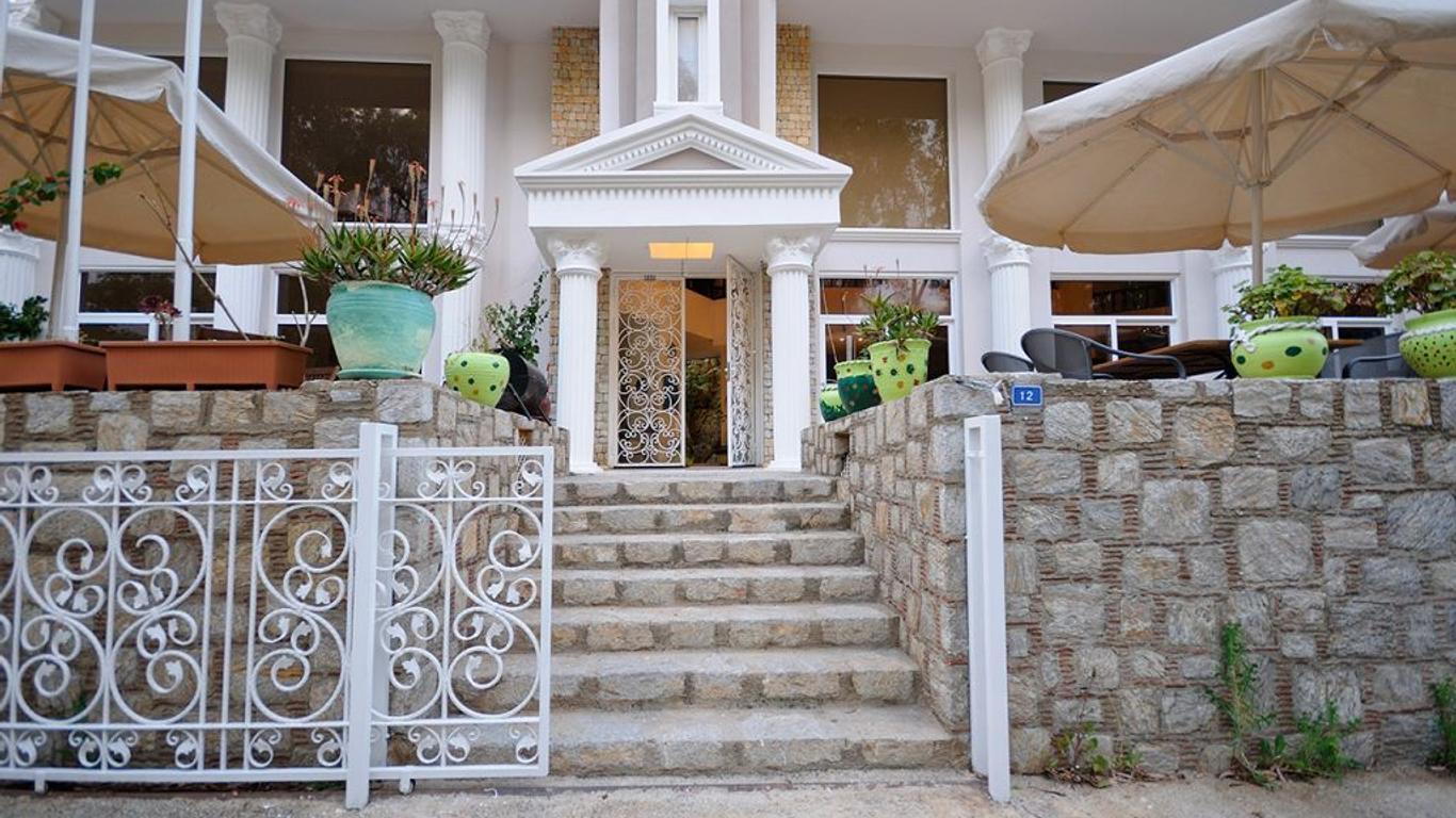 Oliv Hotel