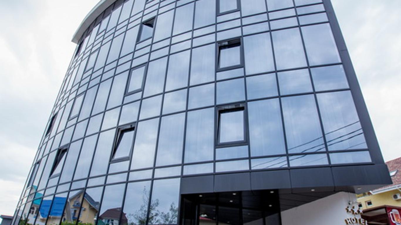 Aquarium Hotel