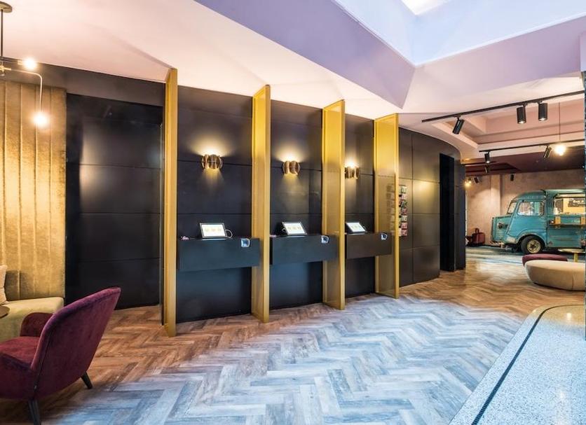 Lobby Photo