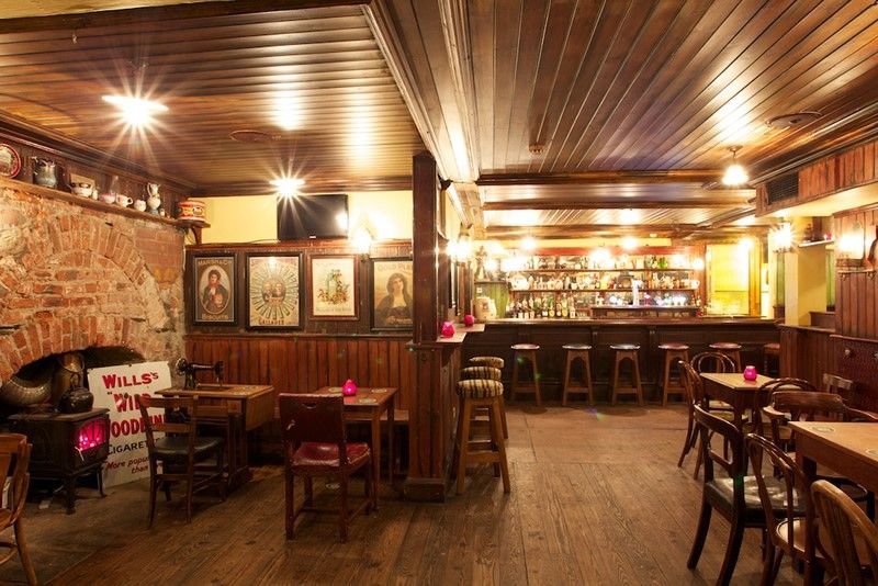 Bar Photo