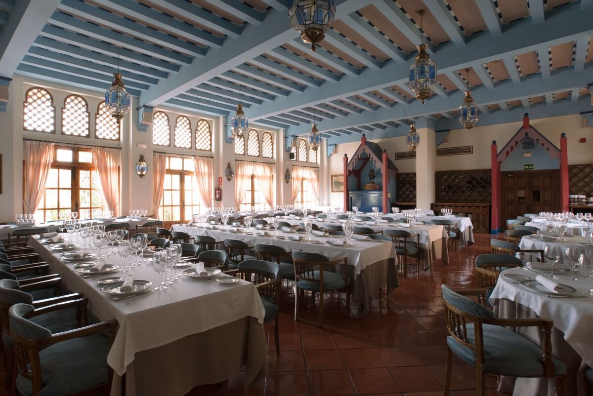 Banquet hall