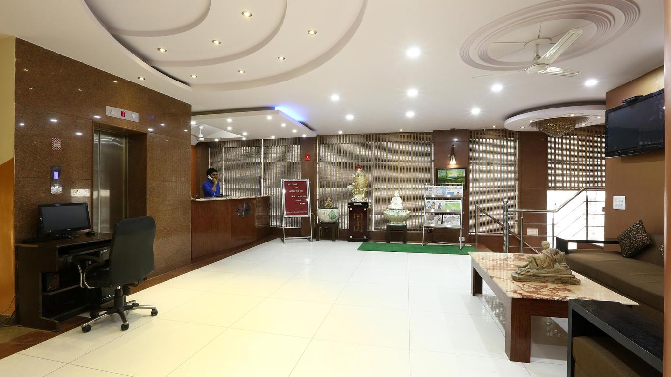 Hotel Rts Plaza Near Igi Airport