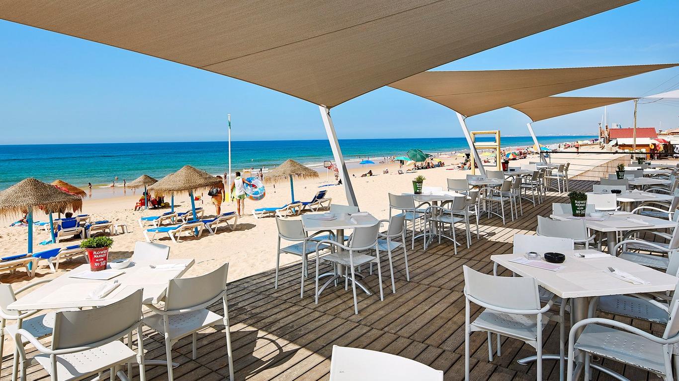 Hotel Faro & Beach Club