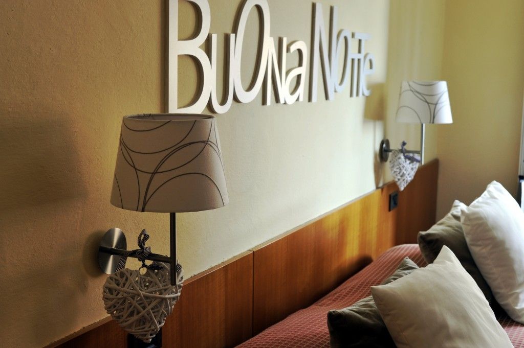 Room amenity