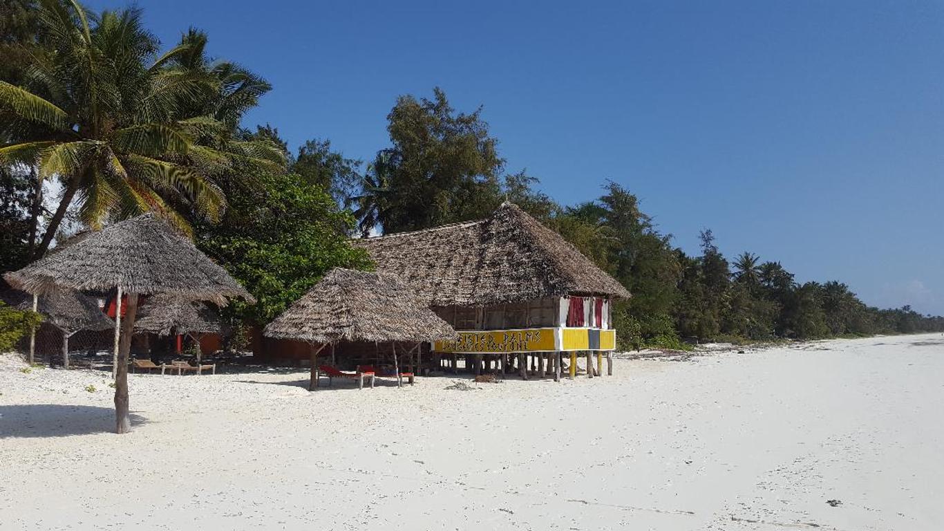 Twisted Palms Lodge & Restaurant