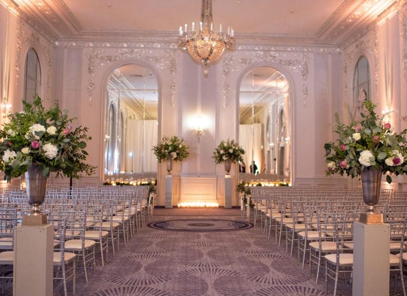 Banquet hall Photo