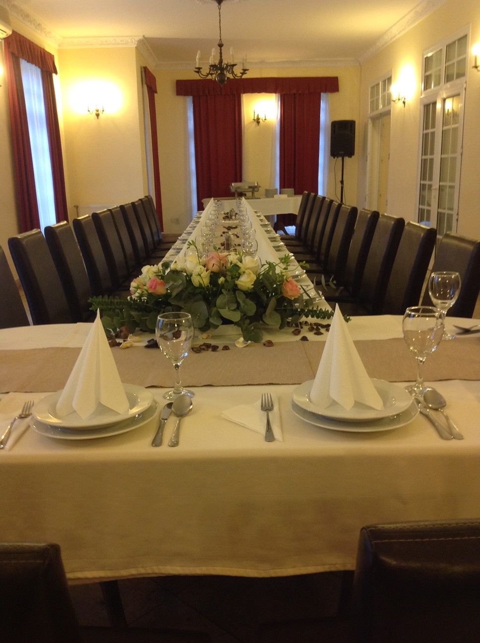 Banquet hall