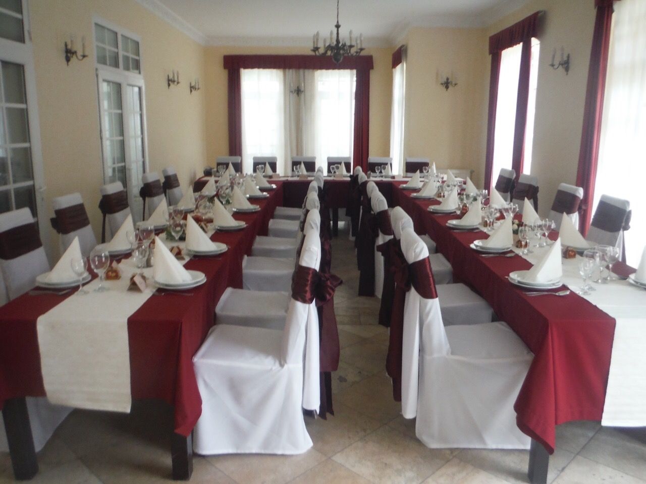 Banquet hall