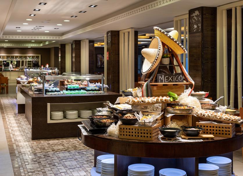 Buffet Photo